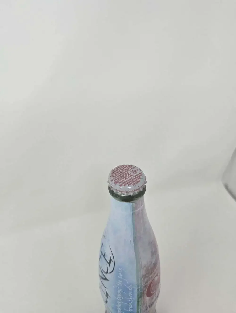 Limited Edition Evanescence Coca Cola Glass Bottle Coke Rock Band Music 9.5 RARE